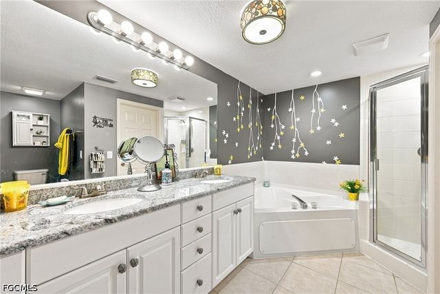 406 SW 3rd ST 102, Cape Coral, FL 33991