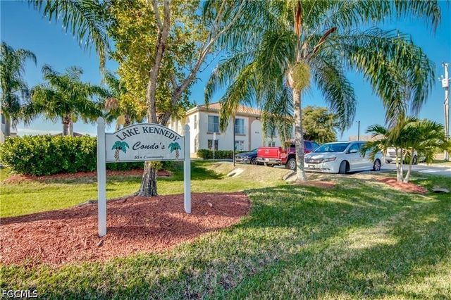 406 SW 3rd ST 102, Cape Coral, FL 33991