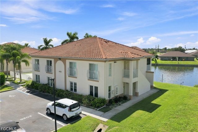 406 SW 3rd ST 102, Cape Coral, FL 33991