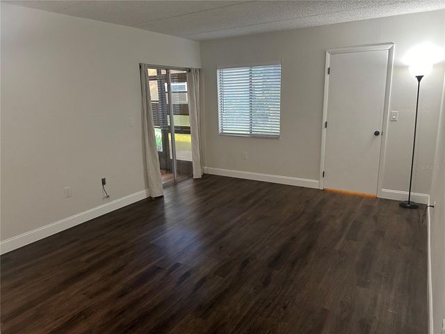 207 PALMETTO COURT, Oldsmar, FL 34677