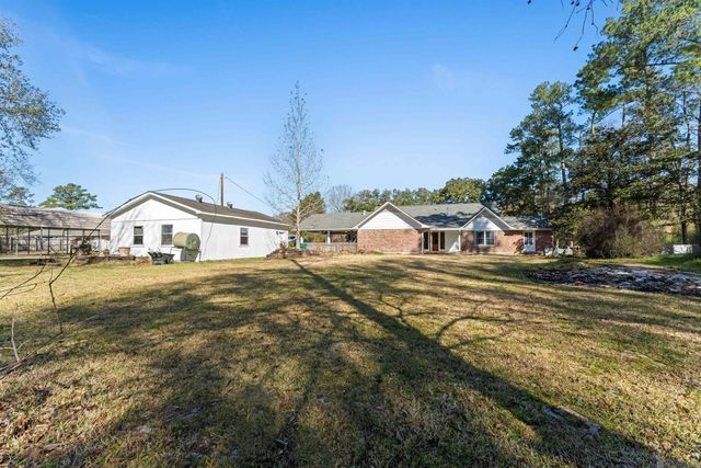 12944 Pleasant Ridge, Walker, LA 70785
