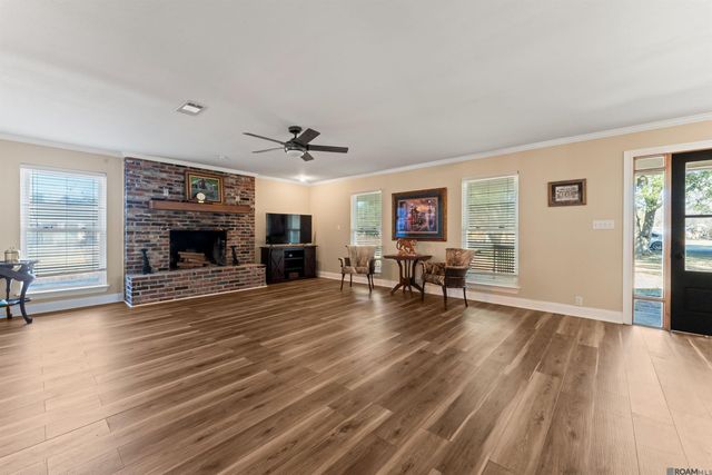 12944 Pleasant Ridge, Walker, LA 70785