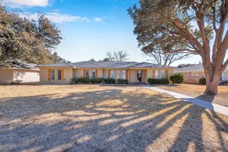 4 Metz Court, Midland, TX 79705