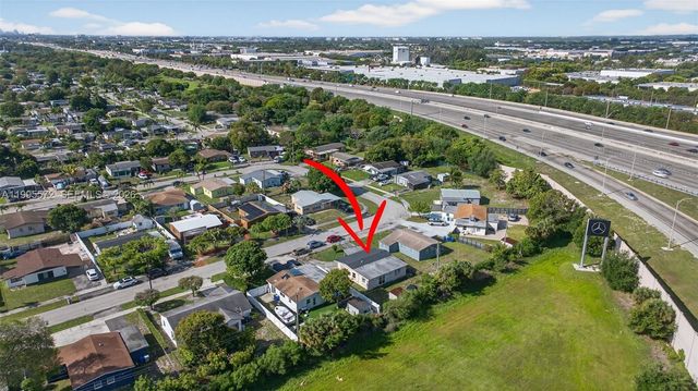 681 NW 21st St, Pompano Beach, FL 33060