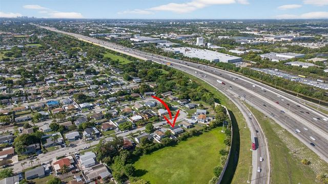 681 NW 21st St, Pompano Beach, FL 33060