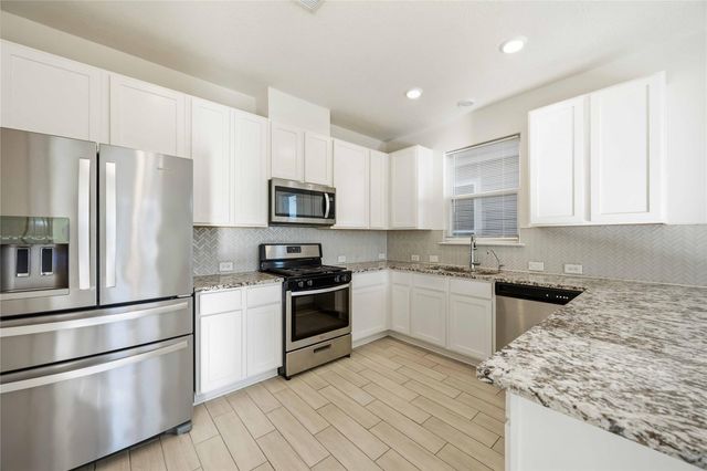 17210 Rock Willow Lane, Tomball, TX 77377