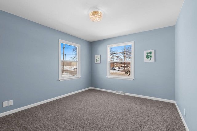 1316 N 8th STREET, Manitowoc, WI 54220