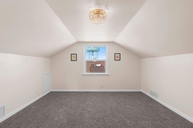 1316 N 8th STREET, Manitowoc, WI 54220