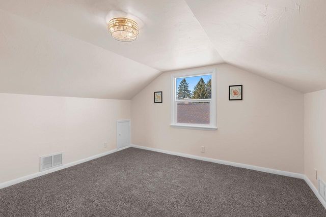 1316 N 8th STREET, Manitowoc, WI 54220