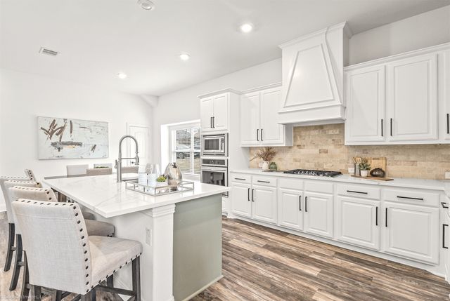 1011 Richmond Drive, Rockwall, TX 75087