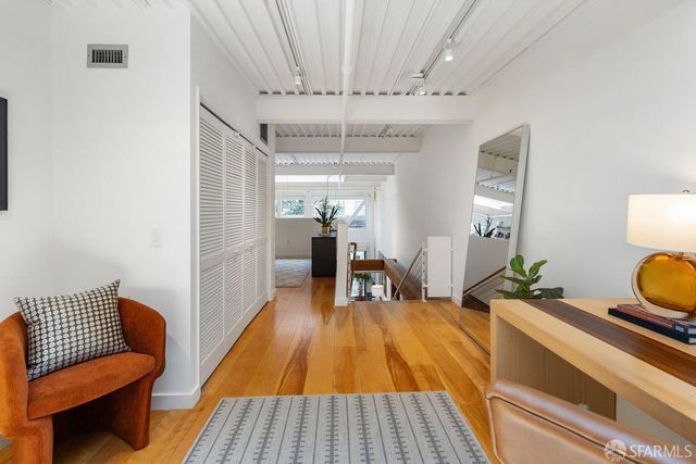 650 Delancey Street 409, San Francisco, CA 94107