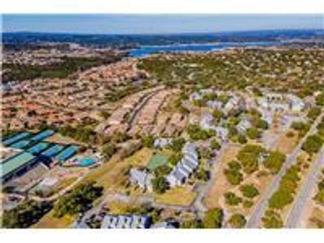 118 World Of Tennis SQ, Lakeway, TX 78738
