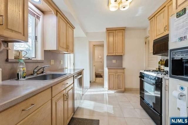 56 Morningside Avenue, Cresskill, NJ 07626