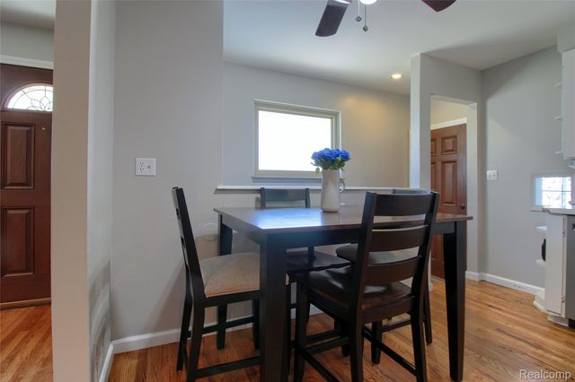 7427 Arcola Street, Westland, MI 48185