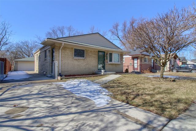 7427 Arcola Street, Westland, MI 48185