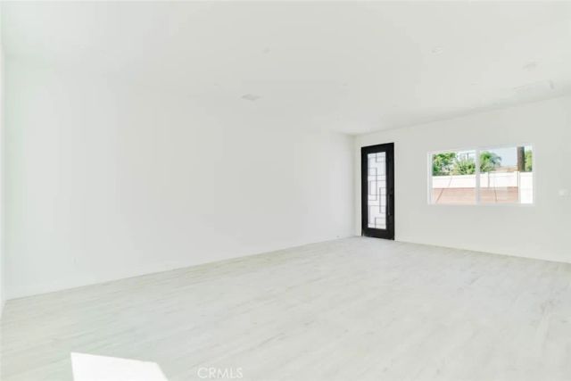 8312 Canterbury Avenue, Sun Valley, CA 91352