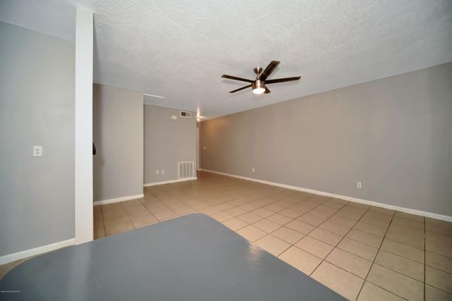 1914 Agora Circle SE 106, Palm Bay, FL 32909