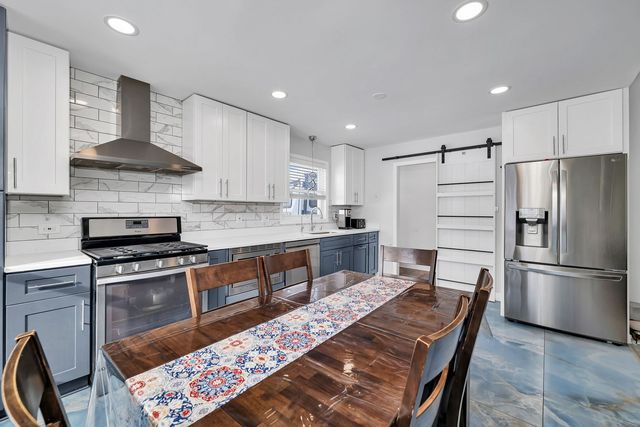 1204 Boston Avenue, Joliet, IL 60435