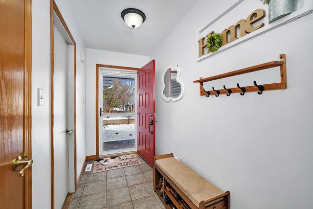 1204 Boston Avenue, Joliet, IL 60435