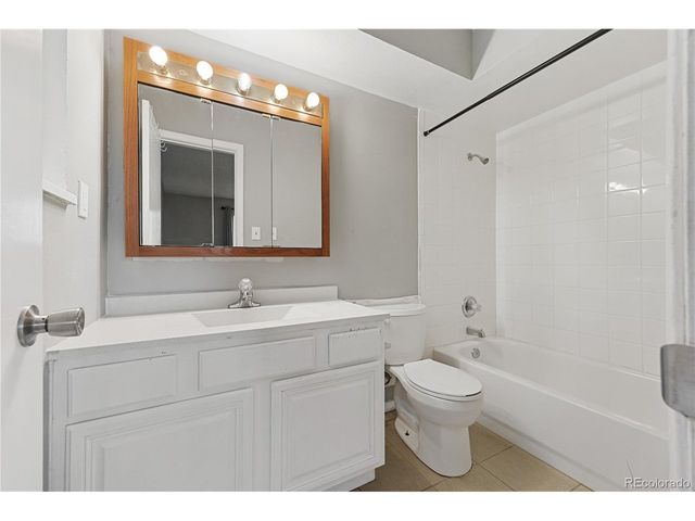 3855 S Monaco Street Pkwy 178, Denver, CO 80237