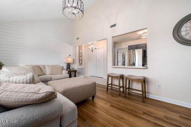 20 Boone Hill Court 20, Gray, TN 37615