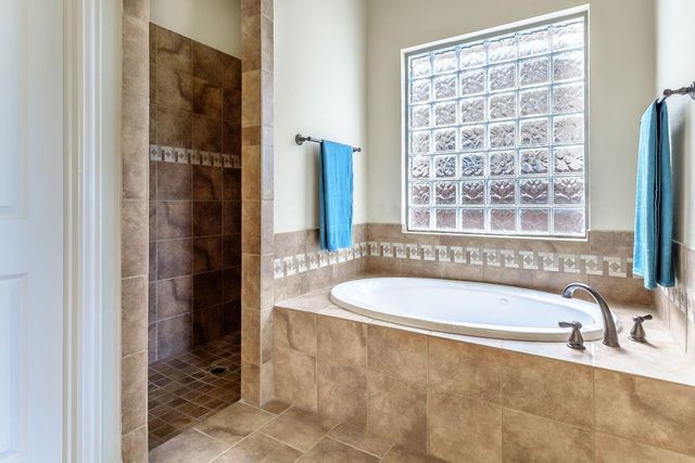 14430 Daly Drive, Houston, TX 77077