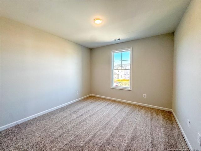 2121 Purebred Circle, Hope Mills, NC 28348