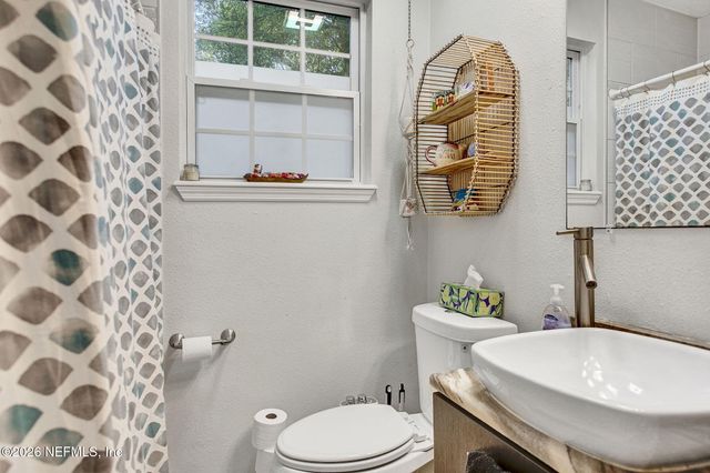 1327 MACARTHUR Street, Jacksonville, FL 32205