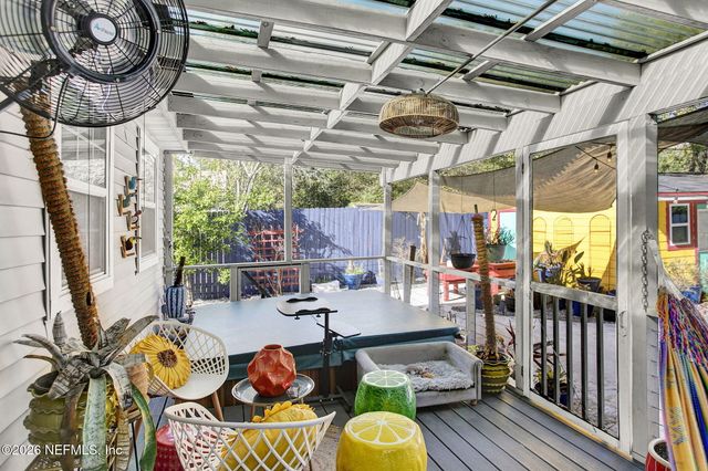 1327 MACARTHUR Street, Jacksonville, FL 32205