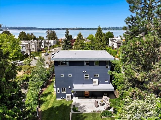 6304 Lakeview Drive, Kirkland, WA 98033