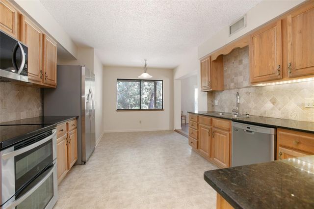 5735 FOX HOLLOW ROAD, De Leon Springs, FL 32130