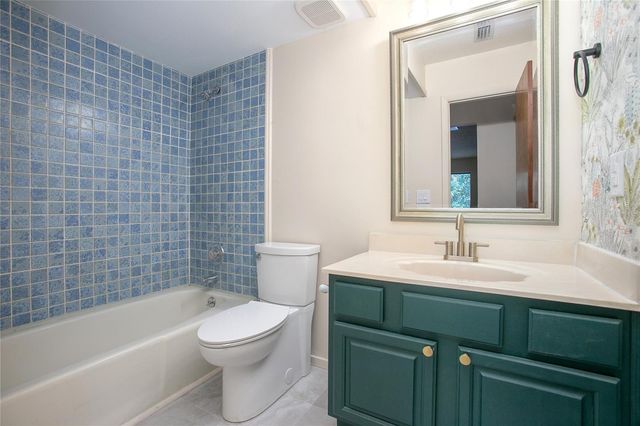 5735 FOX HOLLOW ROAD, De Leon Springs, FL 32130