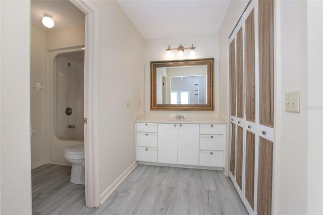 5735 FOX HOLLOW ROAD, De Leon Springs, FL 32130