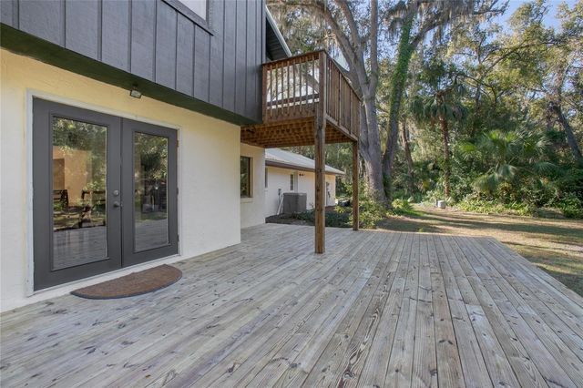 5735 FOX HOLLOW ROAD, De Leon Springs, FL 32130