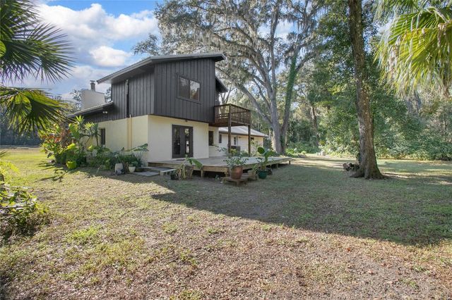 5735 FOX HOLLOW ROAD, De Leon Springs, FL 32130