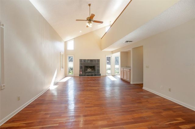 5735 FOX HOLLOW ROAD, De Leon Springs, FL 32130