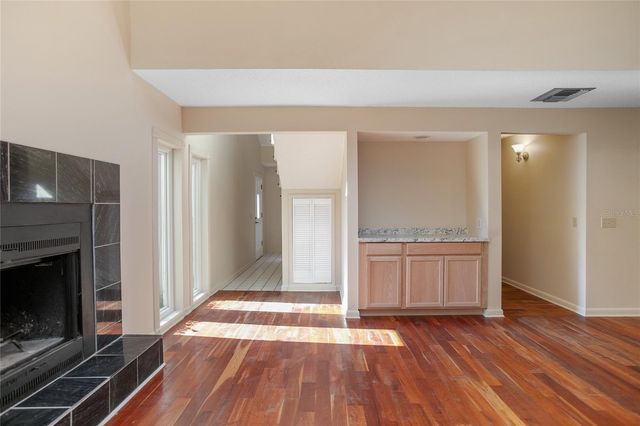 5735 FOX HOLLOW ROAD, De Leon Springs, FL 32130