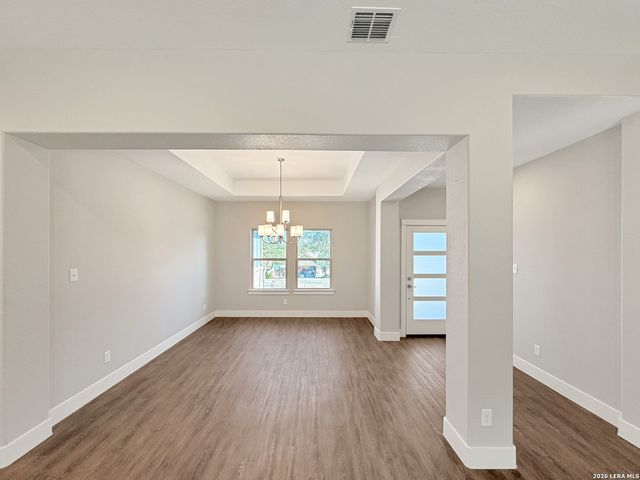 381 Monarch, Canyon Lake, TX 78133