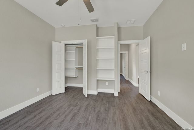 381 Monarch, Canyon Lake, TX 78133