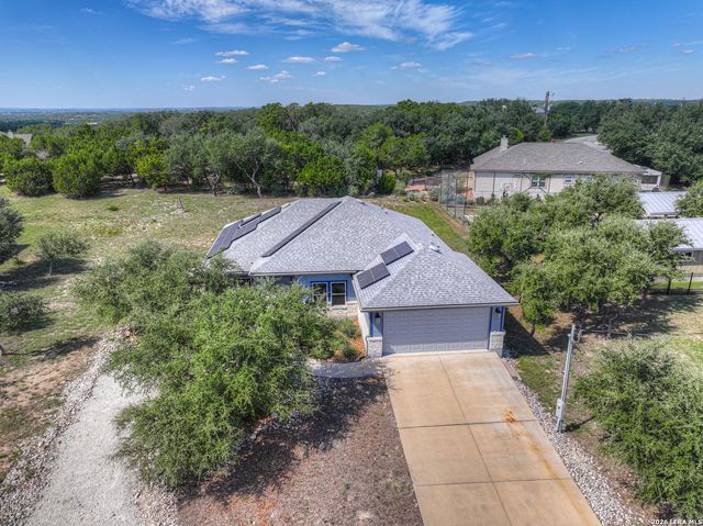 381 Monarch, Canyon Lake, TX 78133