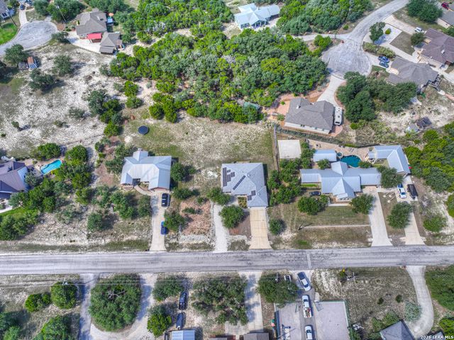 381 Monarch, Canyon Lake, TX 78133