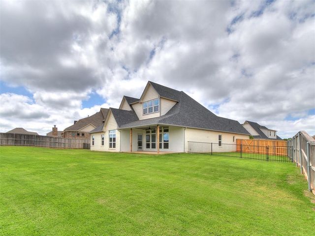 8525 Maple Creek Road, Arcadia, OK 73007
