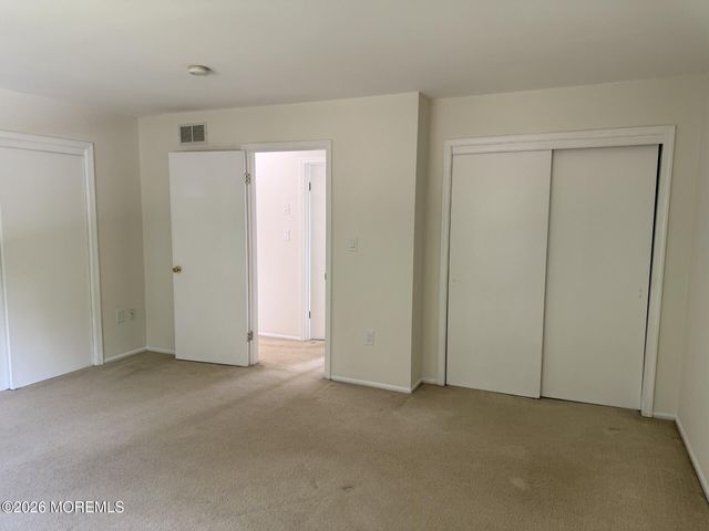 18 Netty Street, Howell, NJ 07731