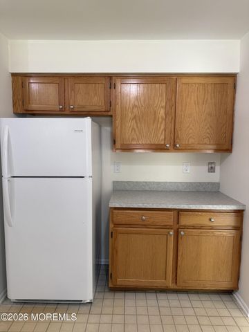 18 Netty Street, Howell, NJ 07731