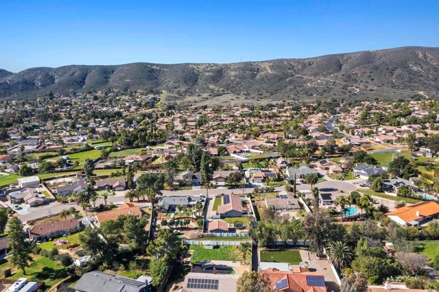 23820 Oak Meadow Drive, Ramona, CA 92065