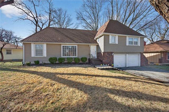 8015 Cleveland Avenue, Kansas City, KS 66109