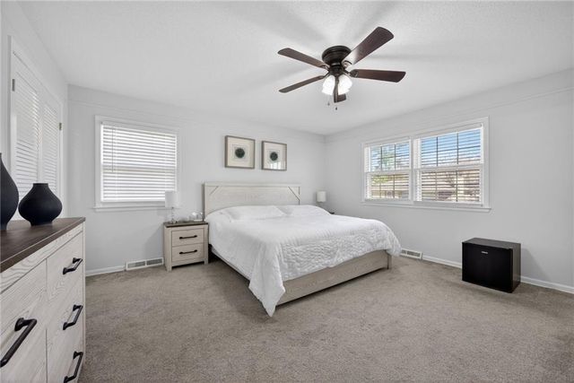 8015 Cleveland Avenue, Kansas City, KS 66109