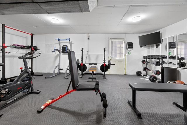 8015 Cleveland Avenue, Kansas City, KS 66109