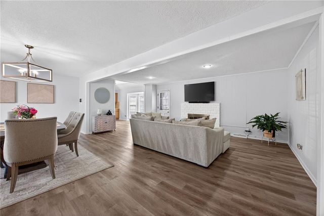 8015 Cleveland Avenue, Kansas City, KS 66109