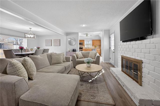 8015 Cleveland Avenue, Kansas City, KS 66109